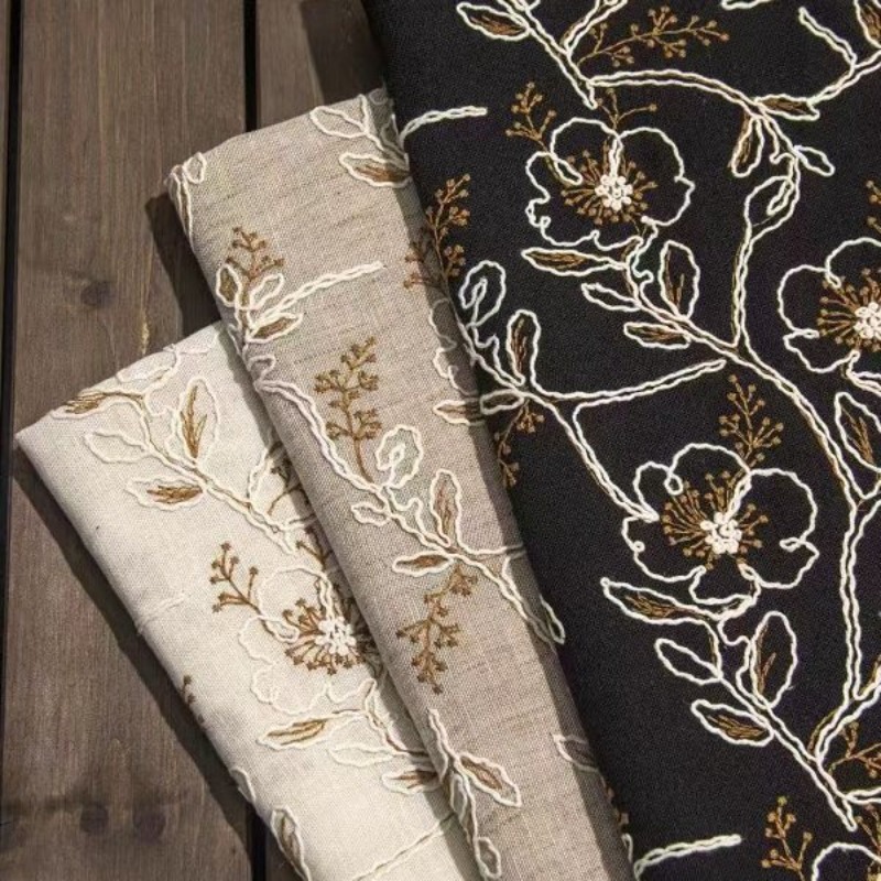 Bestickter Tüll-Spitzenbesatz  – Lace Dress Bewertung und Preis